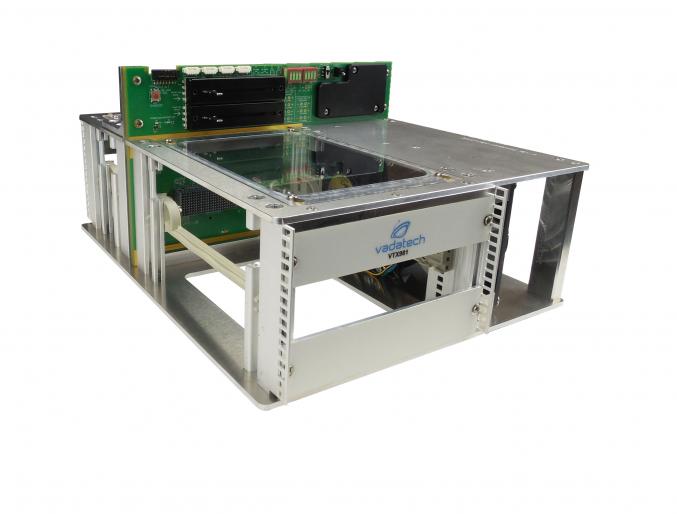 VTX981 - One Slot 3U VPX Benchtop Development Chassis with RTM (P2 with two VITA 66.5/66.4)